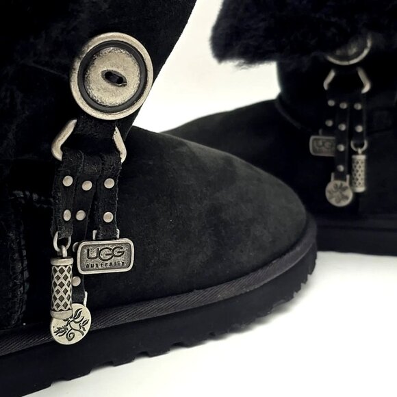 Ugg Azalea Charms Black Suede Short Shearling Sherpa Bootie Boot Women's Size 9 - Picture 10 of 12